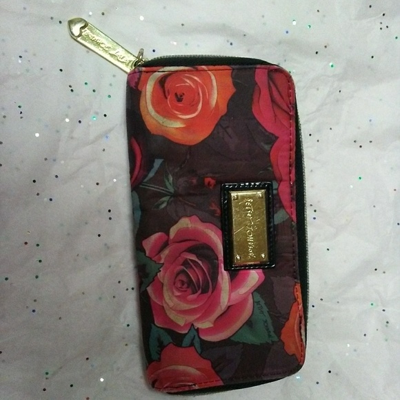 Zip Around Wallet -Roses Are Red, Violets Are Blue - Picture 2 of 5